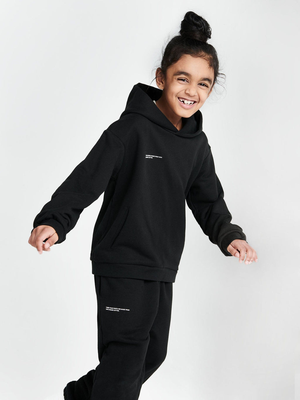 Kids’ Midweight Hoodie—black