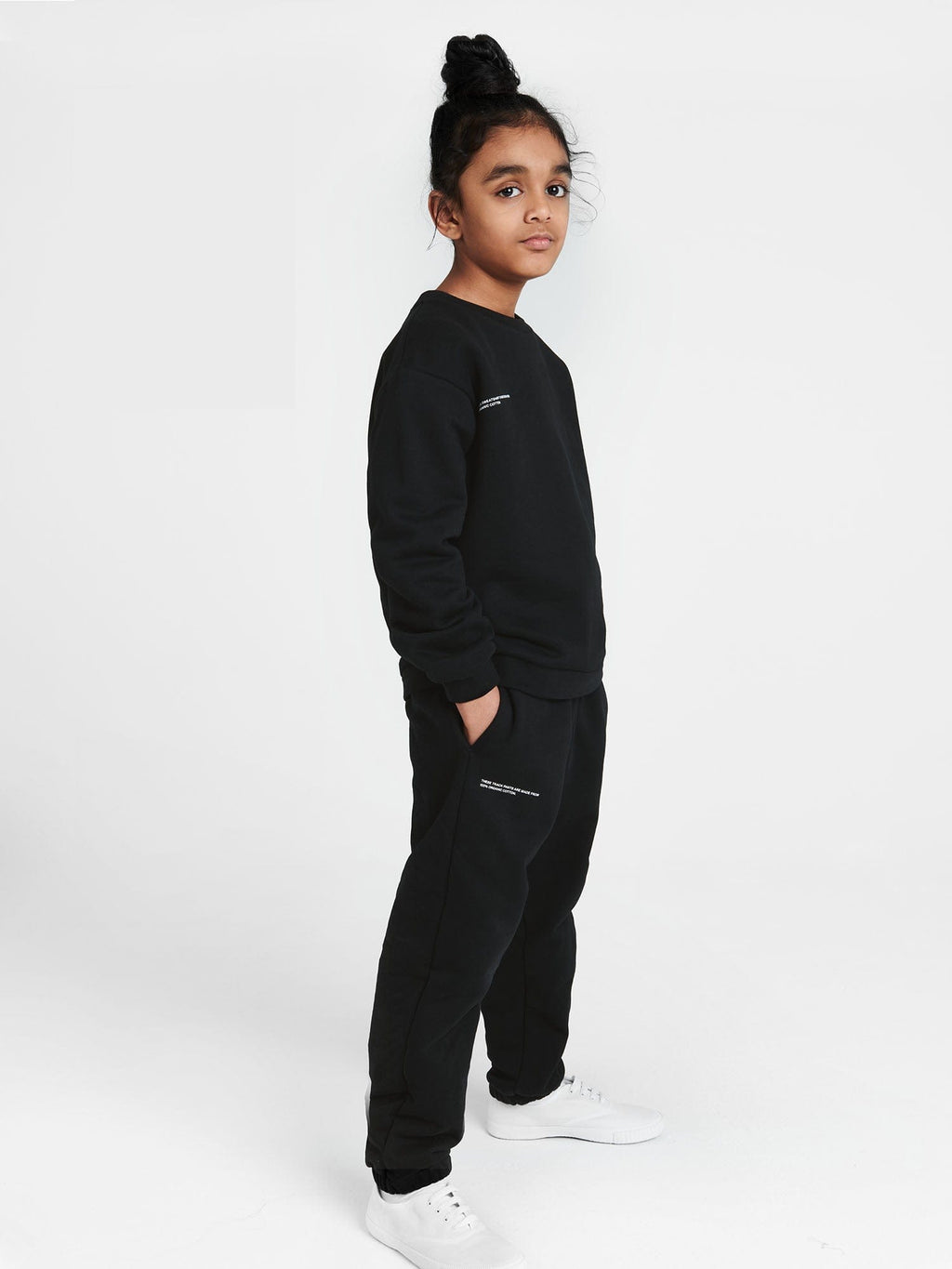 Kids’ Midweight Sweatshirt—black